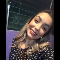 Vitoria De Oliveira