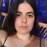 Shani Amrossi