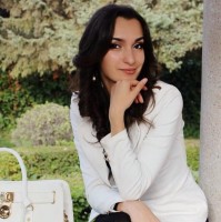 Карина Иманходжаева