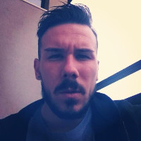 Andrea Peroni