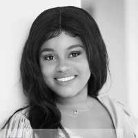 Malaika Agenices