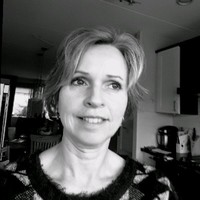 Edith Dekker