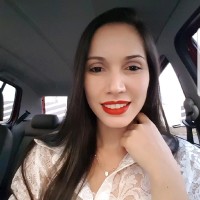 Aline Queiroz