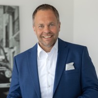 Dr. Andreas Raps