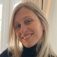 Lynsey Dryden