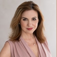 Monika Hackl
