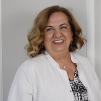 Arzu Ni̇hal Ak