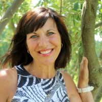 Lori Schiraldi Delia