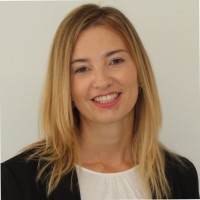Angela Labrador