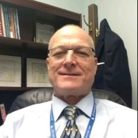 Kenneth Holcomb