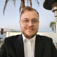Angus Mckinnon