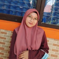 Dewi Rizky Elysha