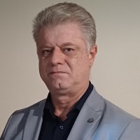 Dimitris Manos