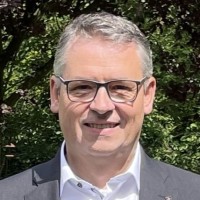 Tomas Fernandez y Wiese