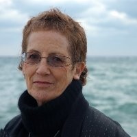 Faynia Williams FRSA