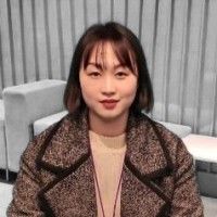 莉娜杨