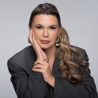 Bruna Stefeny