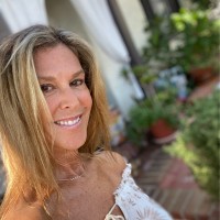 Andrea Lanier, Psy.D