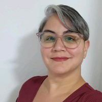 Estrellita Bravo-Valencia, Mba