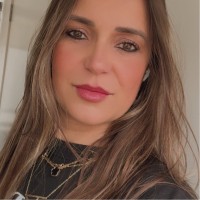 Aline Esquarcio Sobrinho Miranda