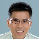 P Y  CHRIS WEE