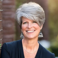 Stephanie McClellan