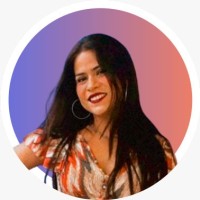 Thais Almeida