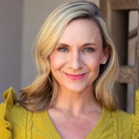 Jana Gavin