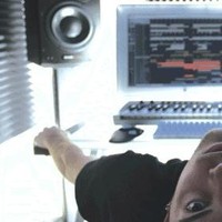 Sergey Tek