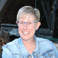 Ellen De Vos