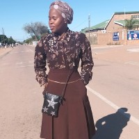 Mahlatsi Kgomo