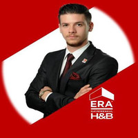 Umut Thomas Walker