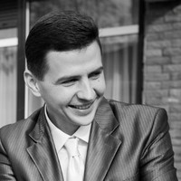 Андрей Владимирович
