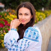 Olena Yudina - Mackay