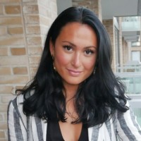 Amanda Ekhlasi