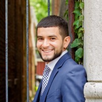 Andrew M Chavez
