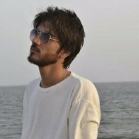 Kami Khan