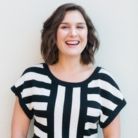 Nicole Warren