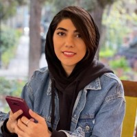Elnaz Alinezhad