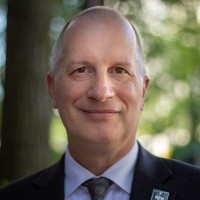 Daniel Hahn
