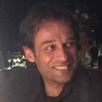 Simon Niekerk,Van