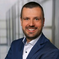 Markus F.