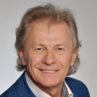 Krzysztof Postola
