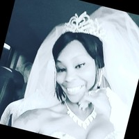 Lunesa White
