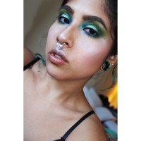Kelly Flores