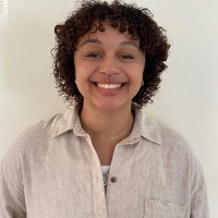 Fiona Akilo Stawarz