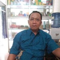 Achmad ST