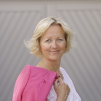 Dr. Birgit Engel