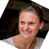 Caroline Veltz
