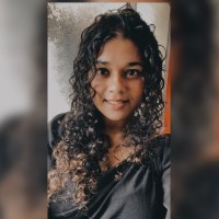Sylvia Dias